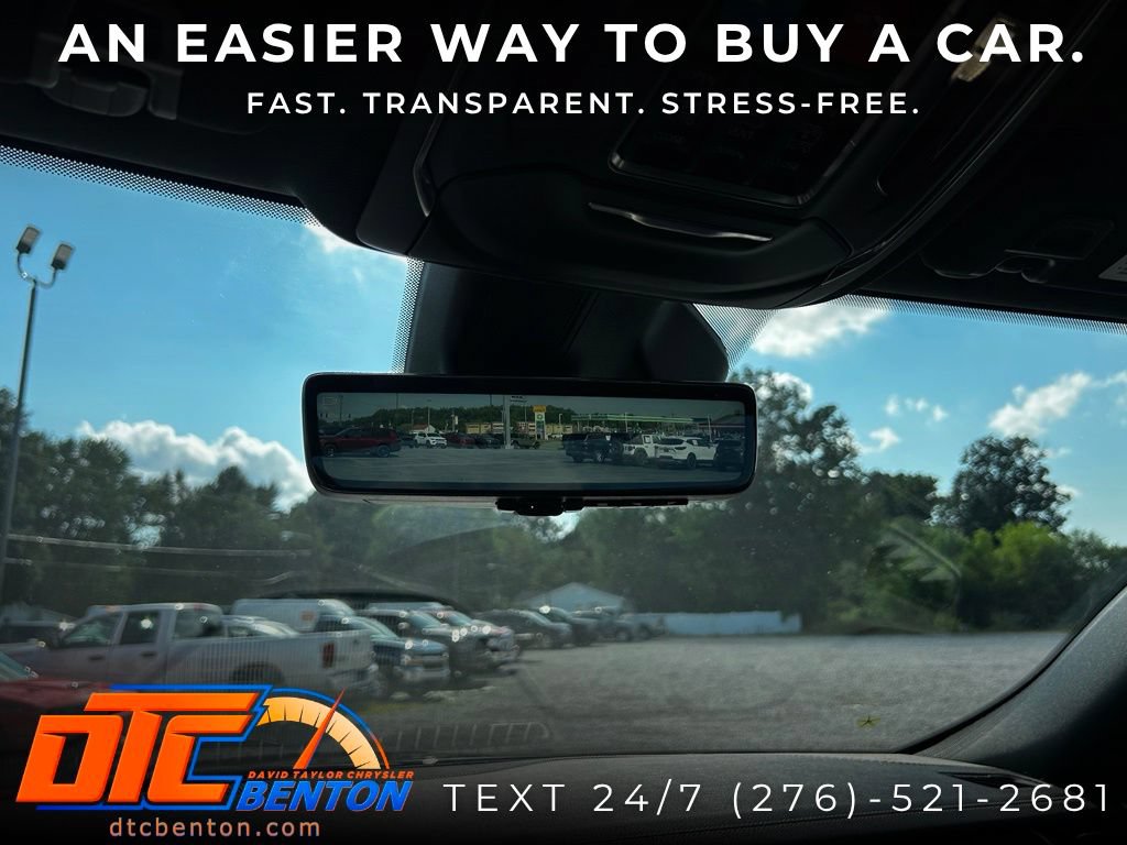 Used 2025 Jeep Grand Cherokee L Limited w/ Luxury Tech Group II AWD/4WD image 19