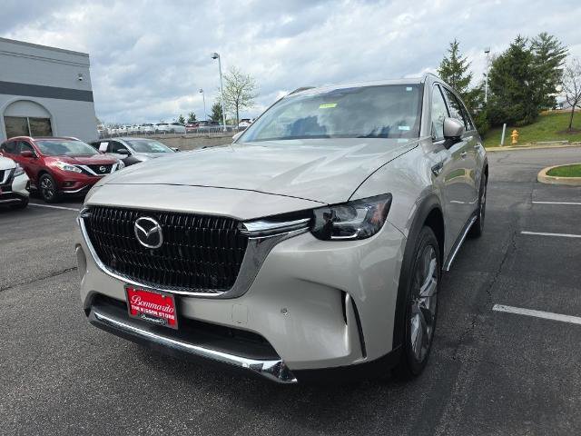 Used 2025 MAZDA CX-90 3.3 Turbo w/ Premium Plus Pkg image 3