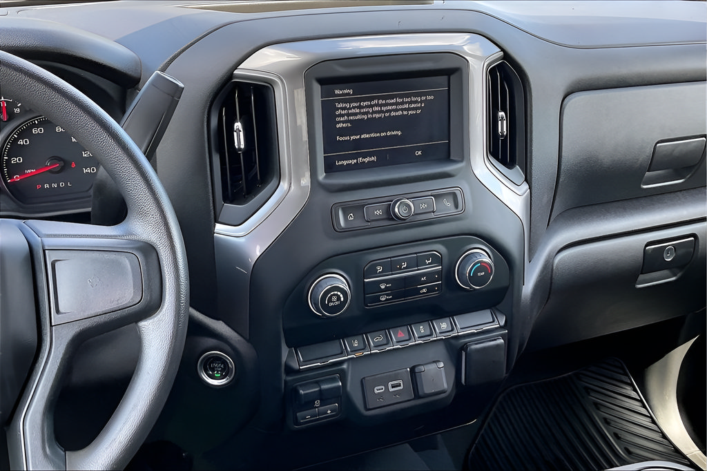 Used 2024 Chevrolet Silverado 2500 Custom w/ Custom Convenience Package AWD/4WD image 9