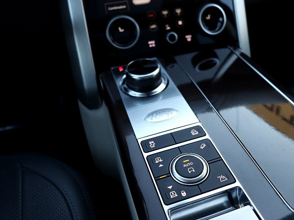 Used 2019 Land Rover Range Rover HSE image 21