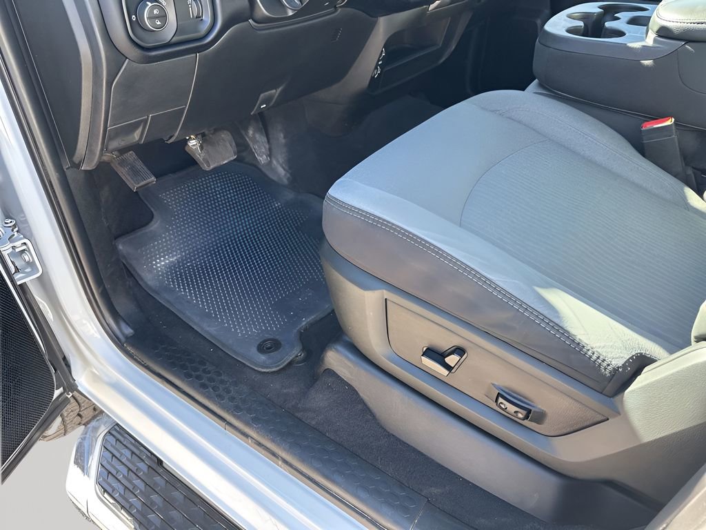 Used 2024 RAM 3500 Big Horn image 26