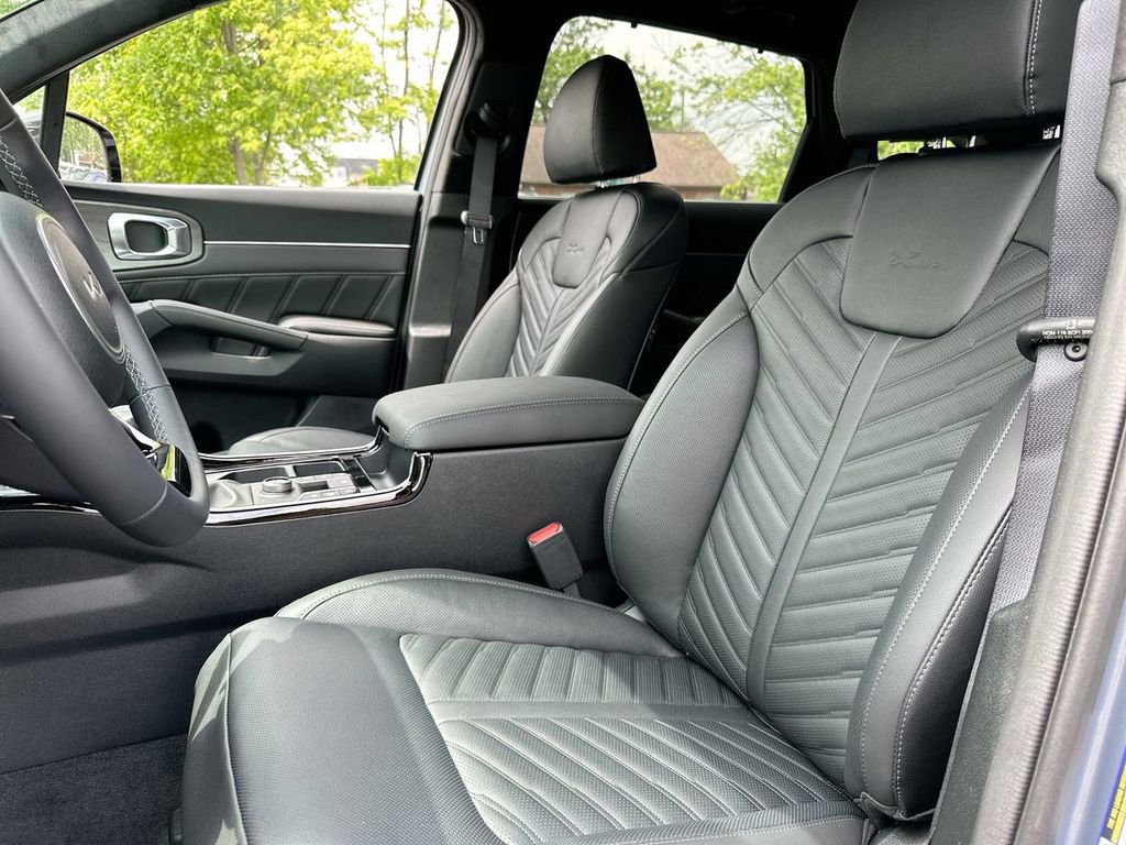 Used 2024 Kia Sorento SX Prestige image 29