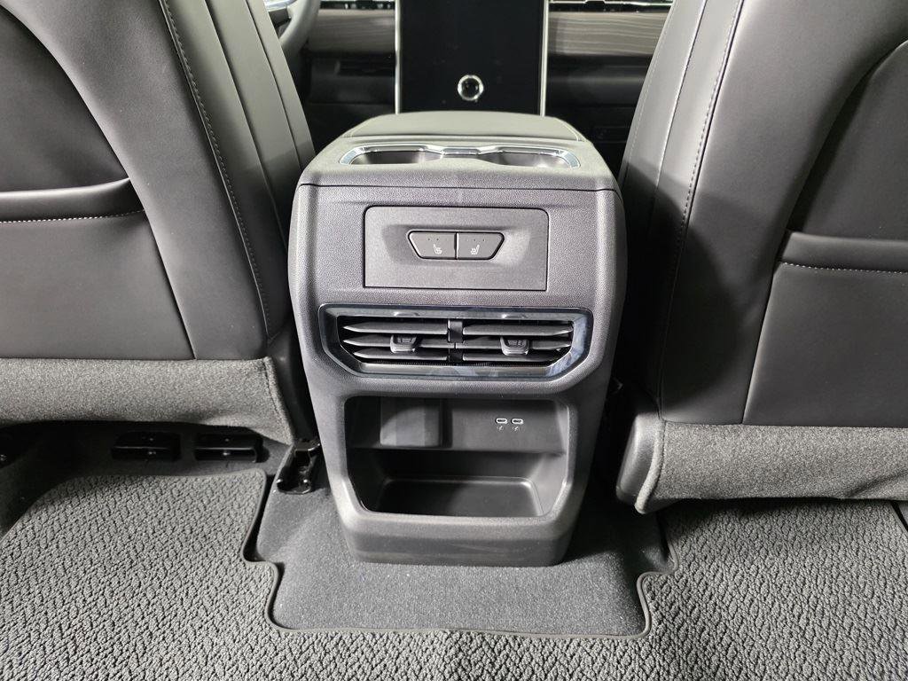 Used 2025 GMC Sierra EV Denali image 22