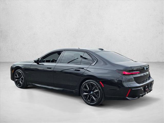 New 2026 BMW 750e xDrive image 9
