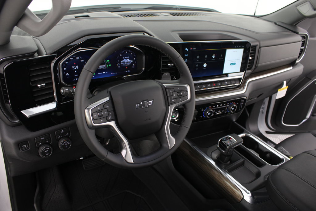 New 2026 Chevrolet Silverado 1500 RST w/ Redline Edition AWD/4WD image 8
