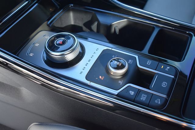Used 2024 Kia Sorento SX Prestige image 25