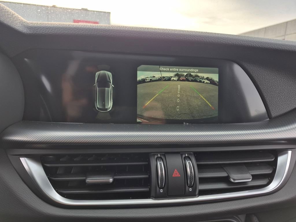 New 2025 Alfa Romeo Stelvio Sprint w/ Convenience Package image 17