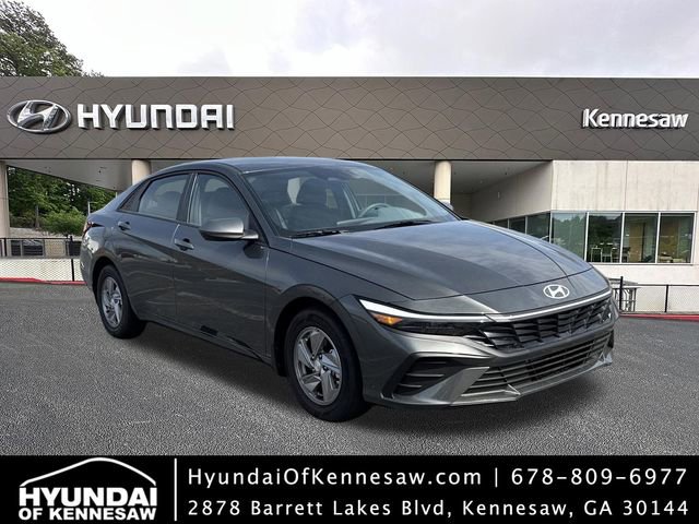 New 2026 Hyundai Elantra SE image 1