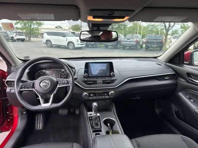 Used 2019 Nissan Altima 2.5 SV AWD/4WD image 19