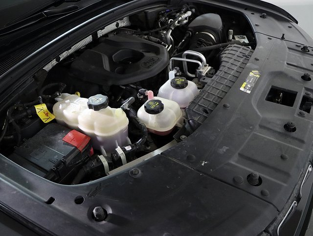 Used 2022 Jeep Grand Cherokee Overland w/ Luxury Tech Group IV image 38