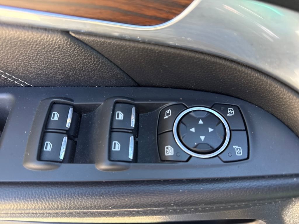 Used 2016 Ford Explorer Limited w/ Equipment Group 301A image 15