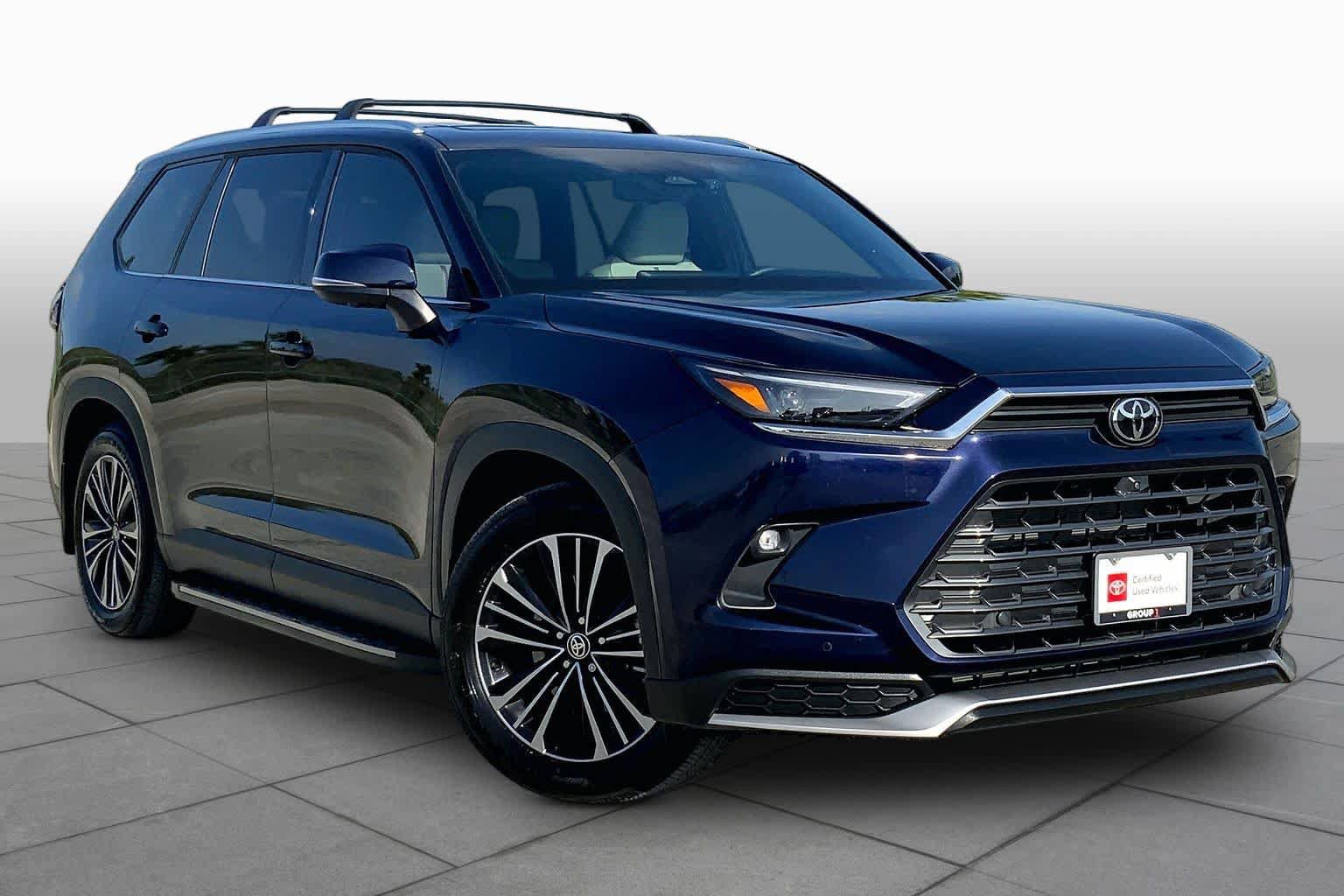 Used 2026 Toyota Grand Highlander AWD Hybrid image 3