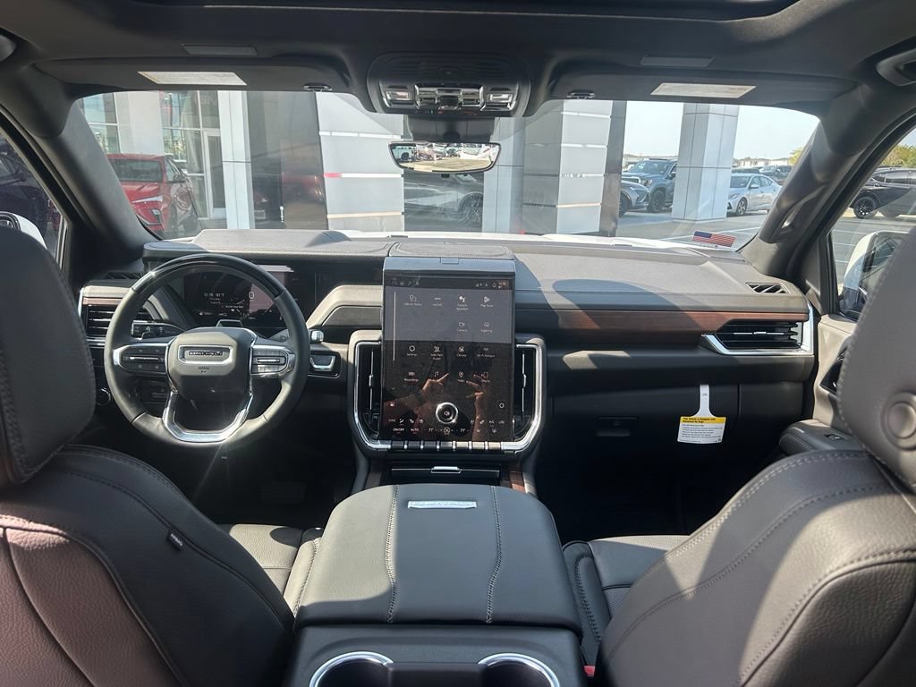New 2026 GMC Yukon XL Denali w/ Denali Reserve Package AWD/4WD image 25