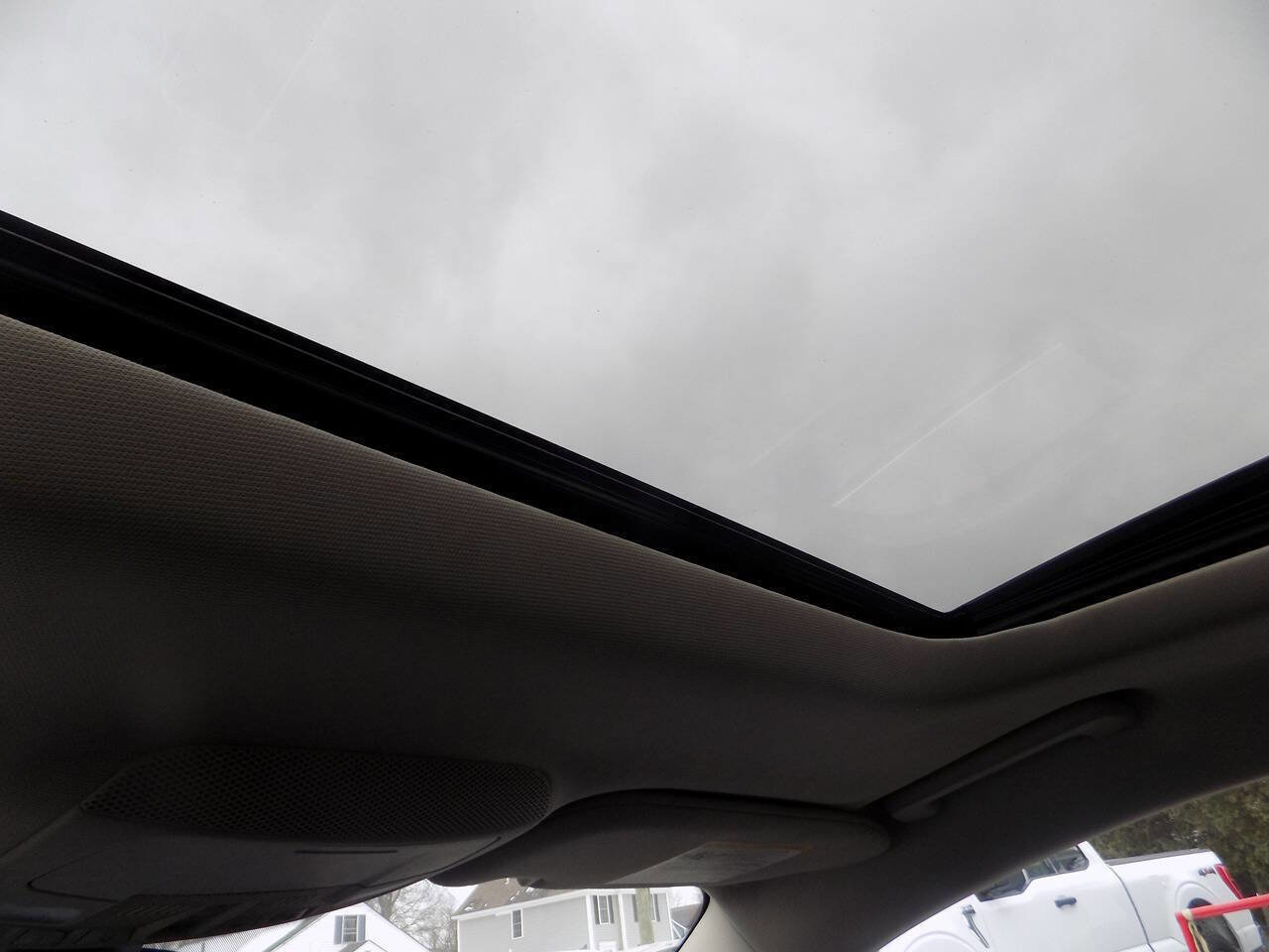 Used 2019 Ford Fusion Titanium AWD/4WD image 17