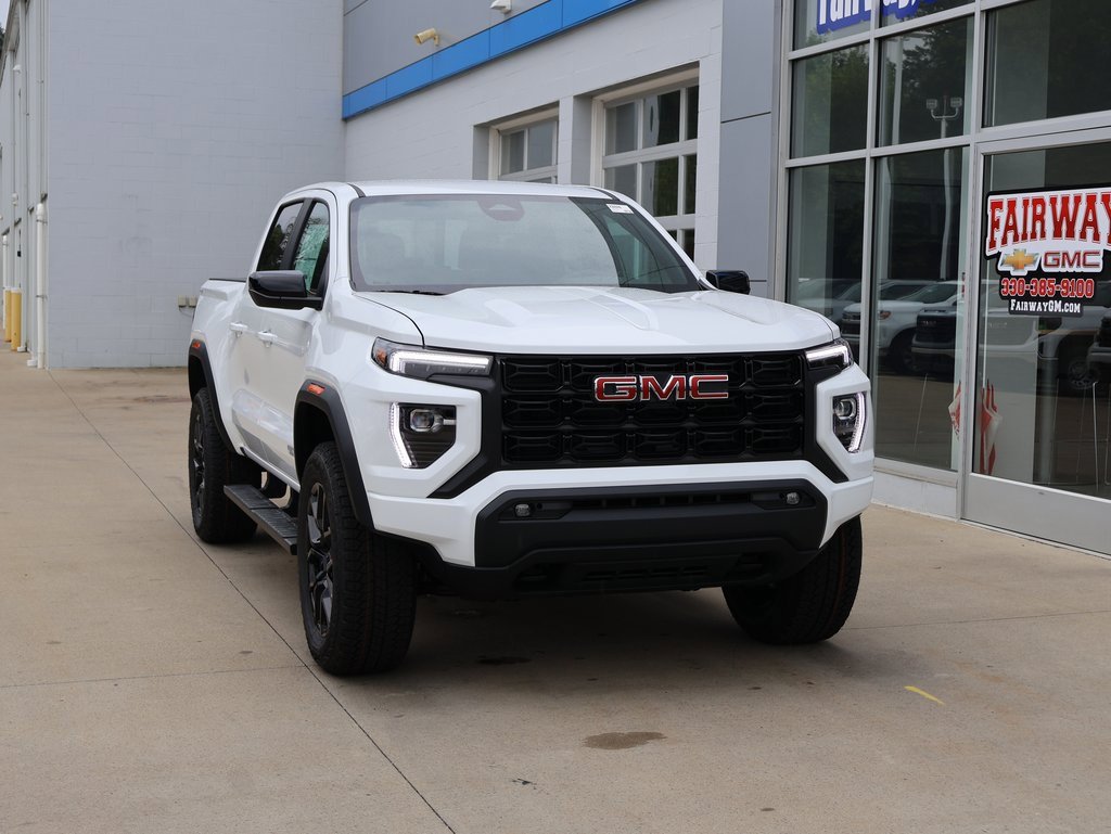 New 2025 GMC Canyon Elevation w/ Convenience Package image 2