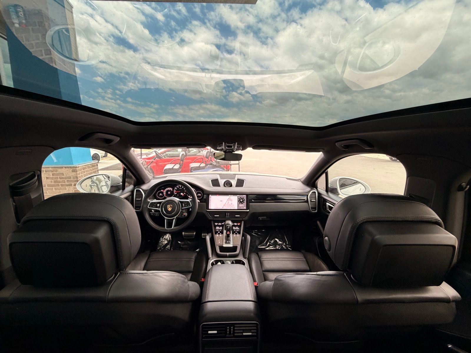 Used 2020 Porsche Cayenne S AWD/4WD image 3