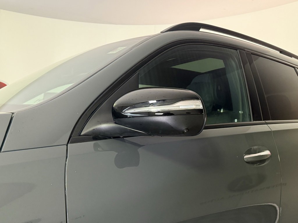 Used 2026 Mercedes-Benz GLS 450 4MATIC image 11