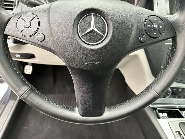 Used 2011 Mercedes-Benz C 300 4MATIC Sedan image 14