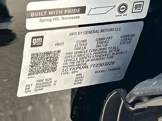 New 2026 Cadillac Lyriq Sport w/ LPO, Floor Liner Package image 18