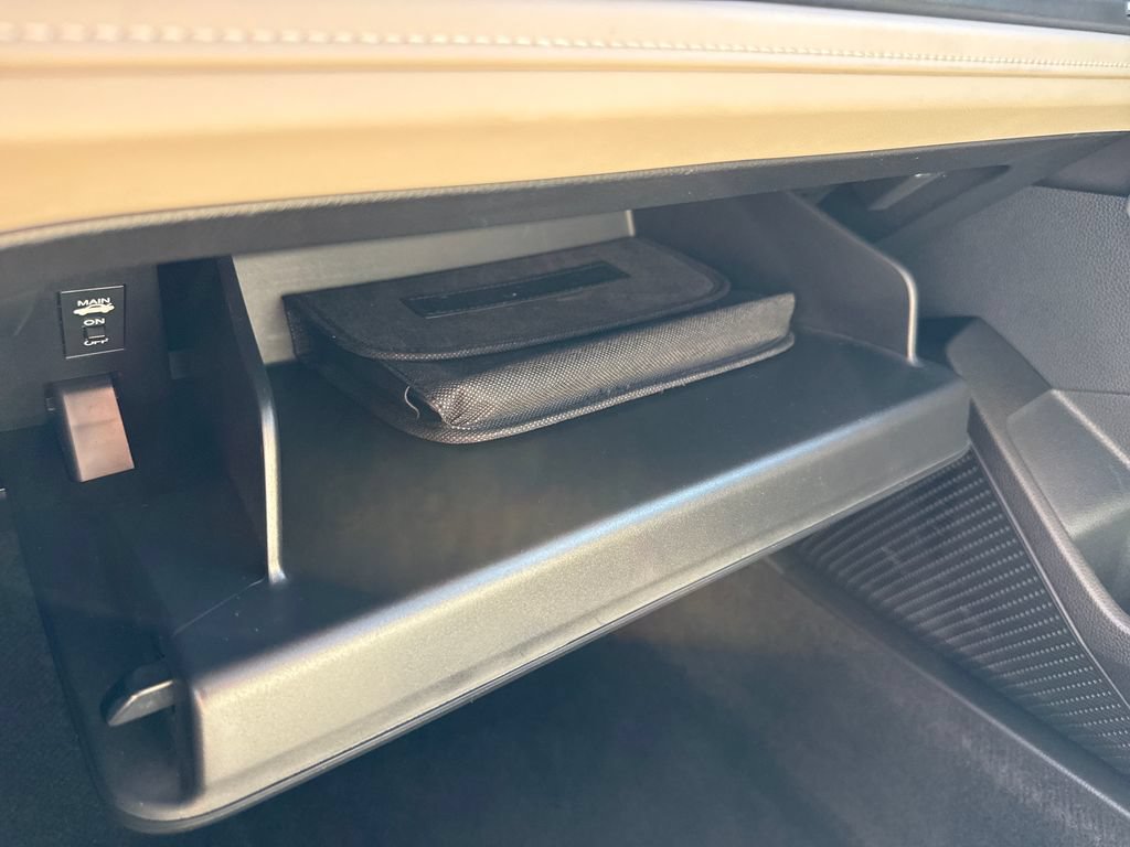 Certified 2023 Honda Accord EX image 36