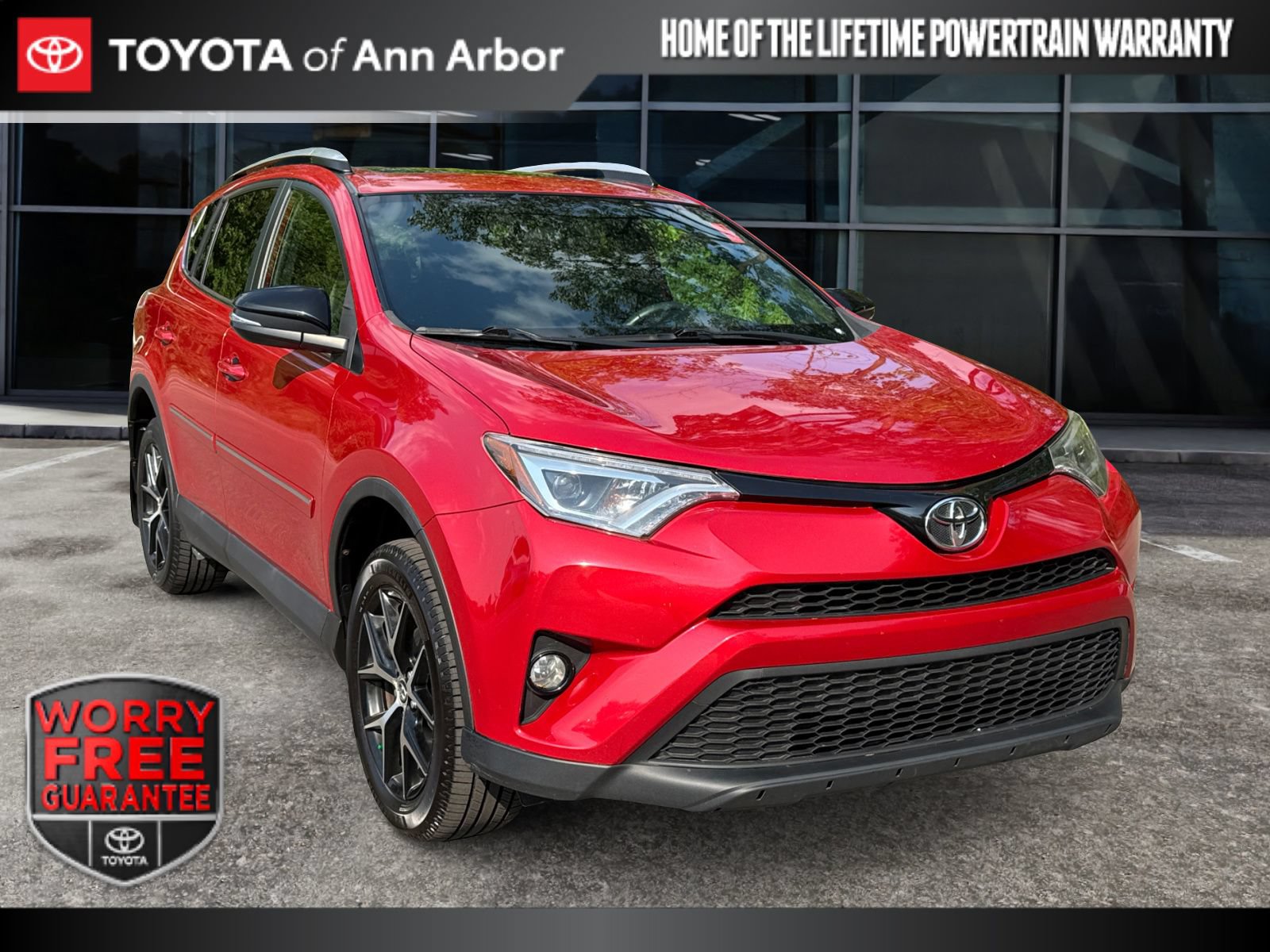 Used 2016 Toyota RAV4 SE AWD/4WD image 1