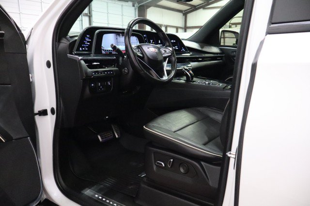 Used 2023 Cadillac Escalade Sport w/ Touring Package AWD/4WD image 30