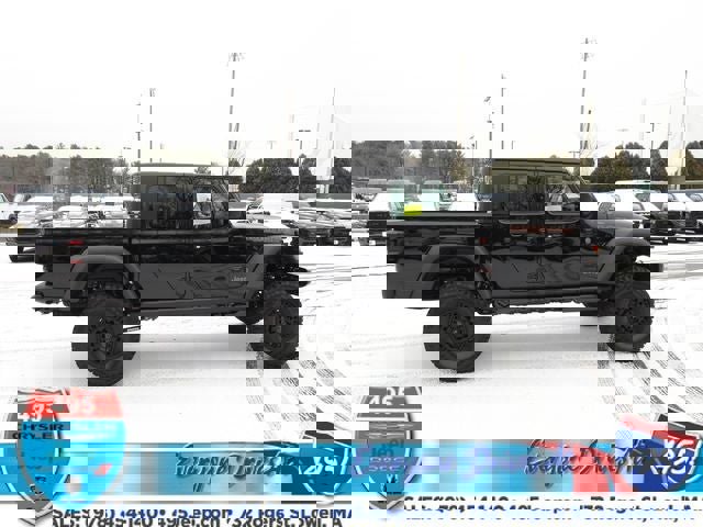 New 2026 Jeep Gladiator Mojave image 7