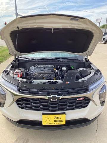 New 2026 Chevrolet Trax RS w/ Driver Confidence Package FWD image 18