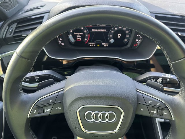 Used 2024 Audi Q3 2.0T Premium Plus w/ Premium Plus Package AWD/4WD image 25