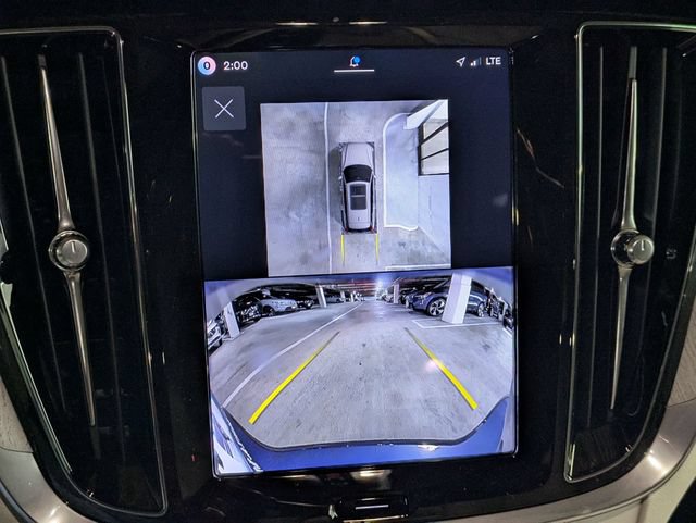 New 2026 Volvo V60 B5 Cross Country Plus w/ Climate Package AWD/4WD image 22