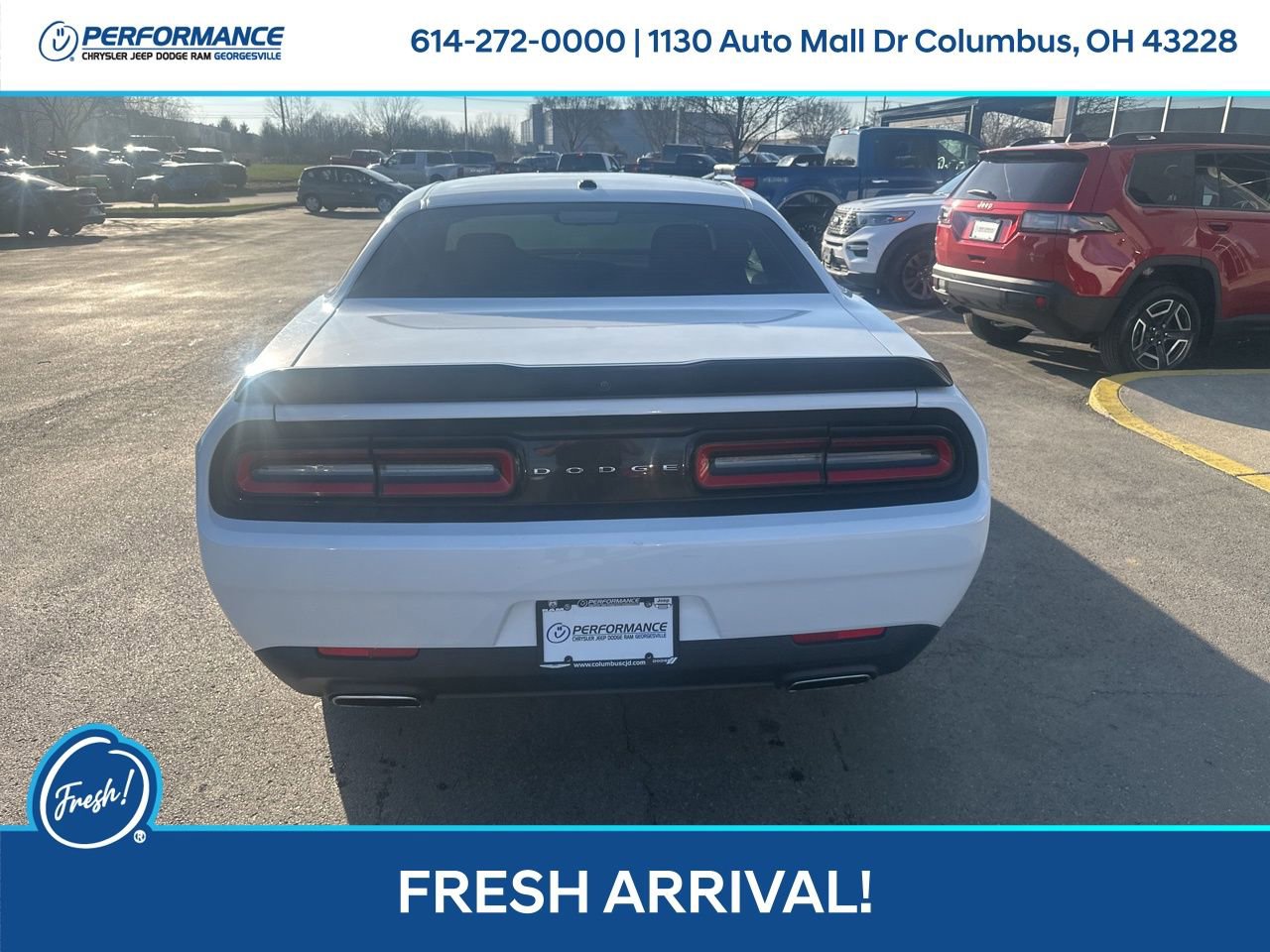 Used 2023 Dodge Challenger SXT image 5