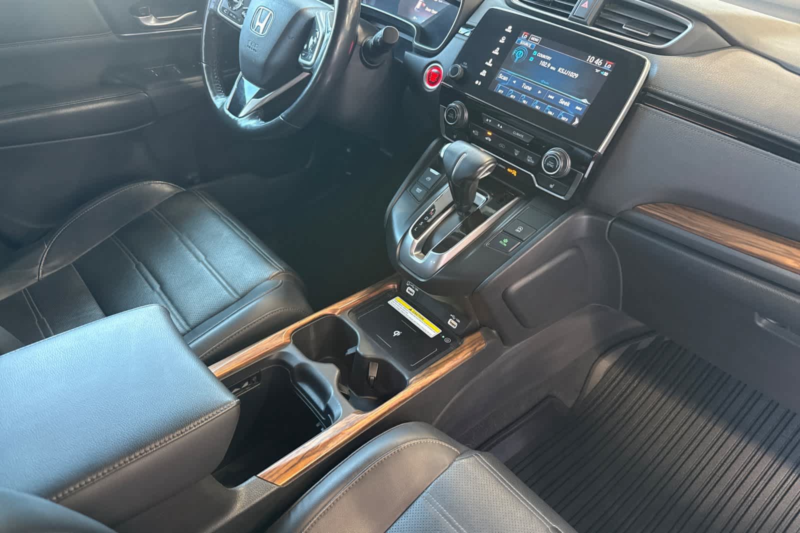 Used 2020 Honda CR-V Touring image 18