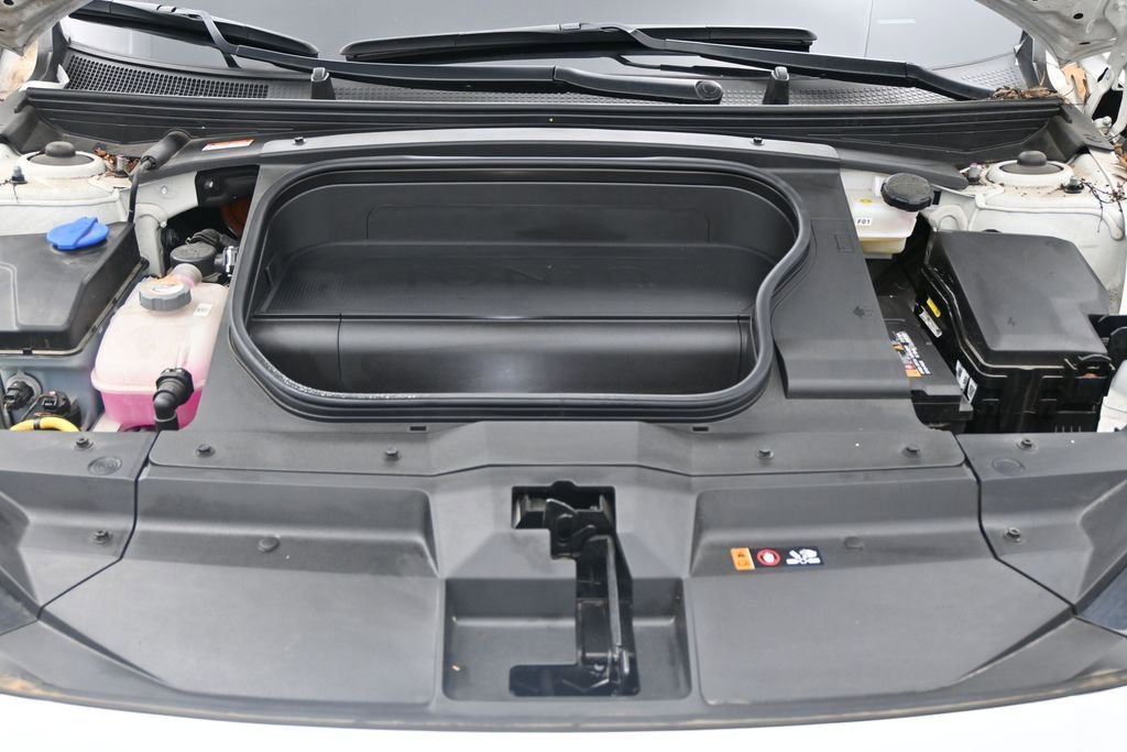 Used 2024 Hyundai Ioniq 6 SE RWD image 25
