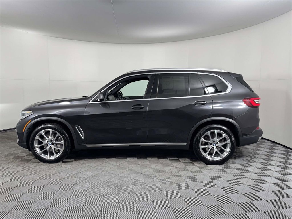 Used 2023 BMW X5 xDrive40i w/ Premium Package image 11