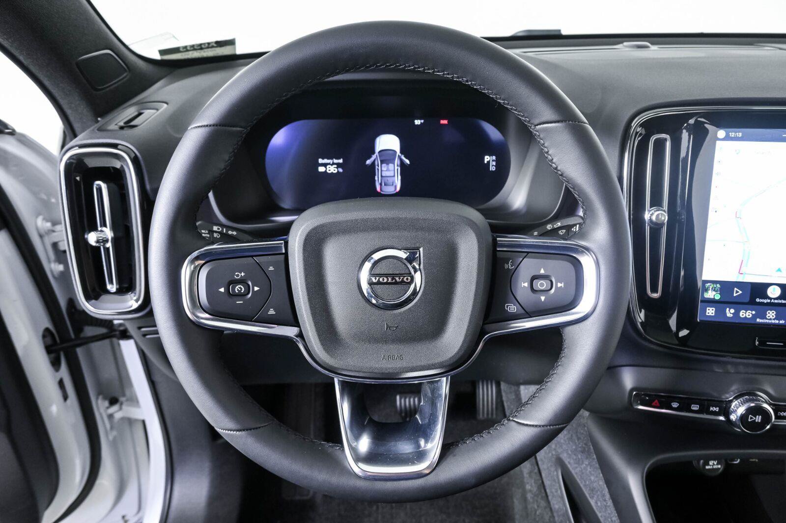 Certified 2024 Volvo C40 Recharge Core w/ Climate Package AWD/4WD image 8
