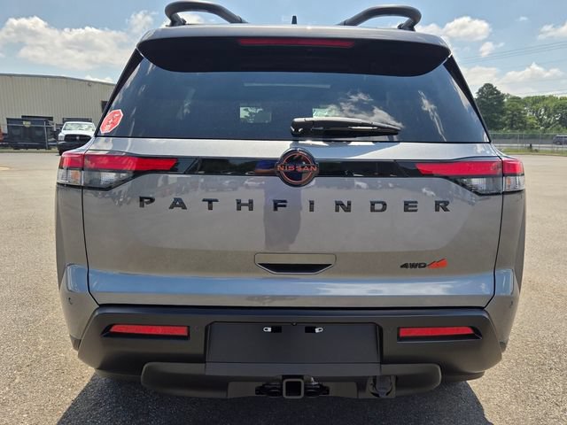 New 2026 Nissan Pathfinder Rock Creek w/ Rock Creek Premium Package AWD/4WD image 5