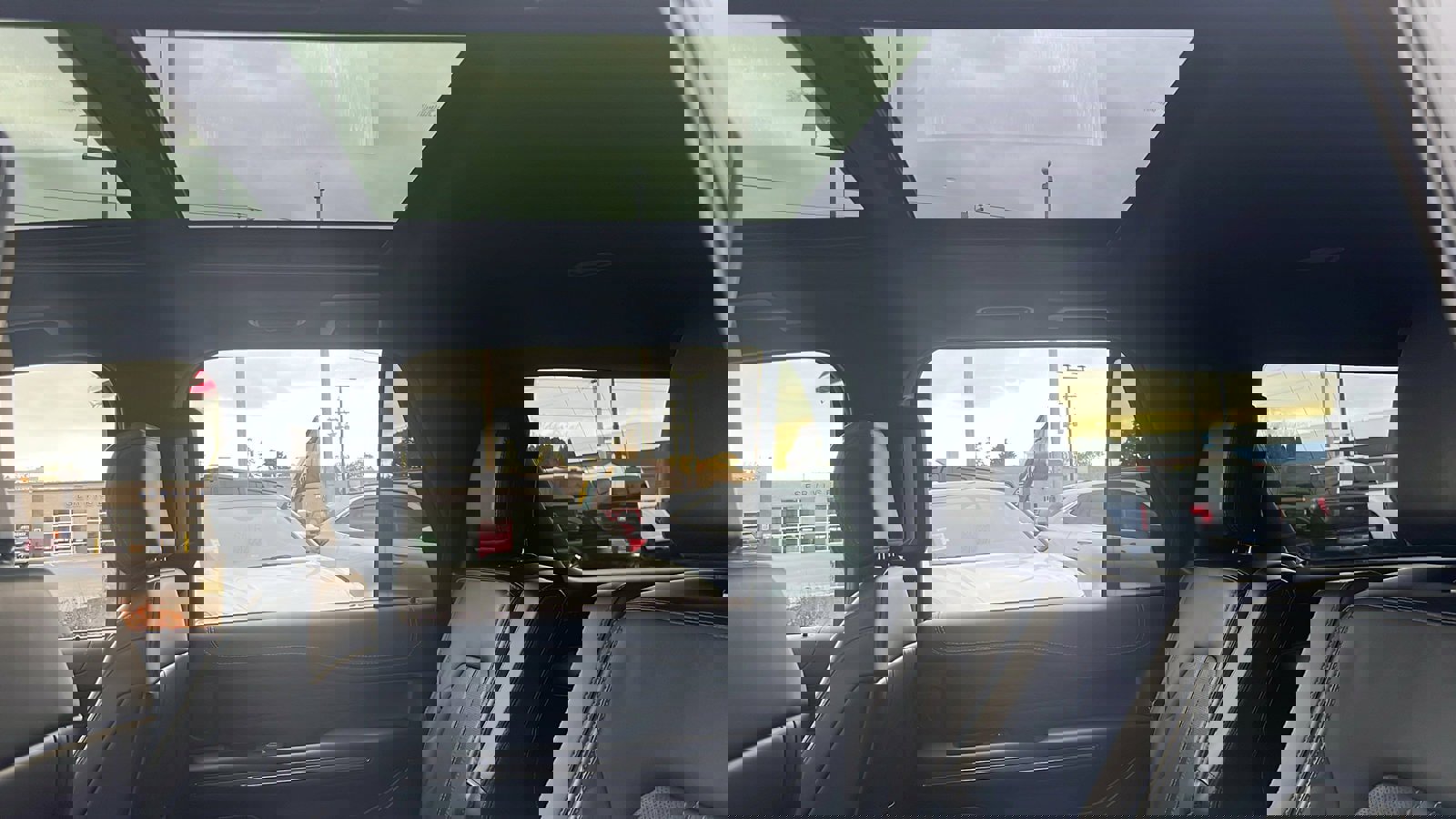 Used 2022 Ford Expedition Platinum image 32