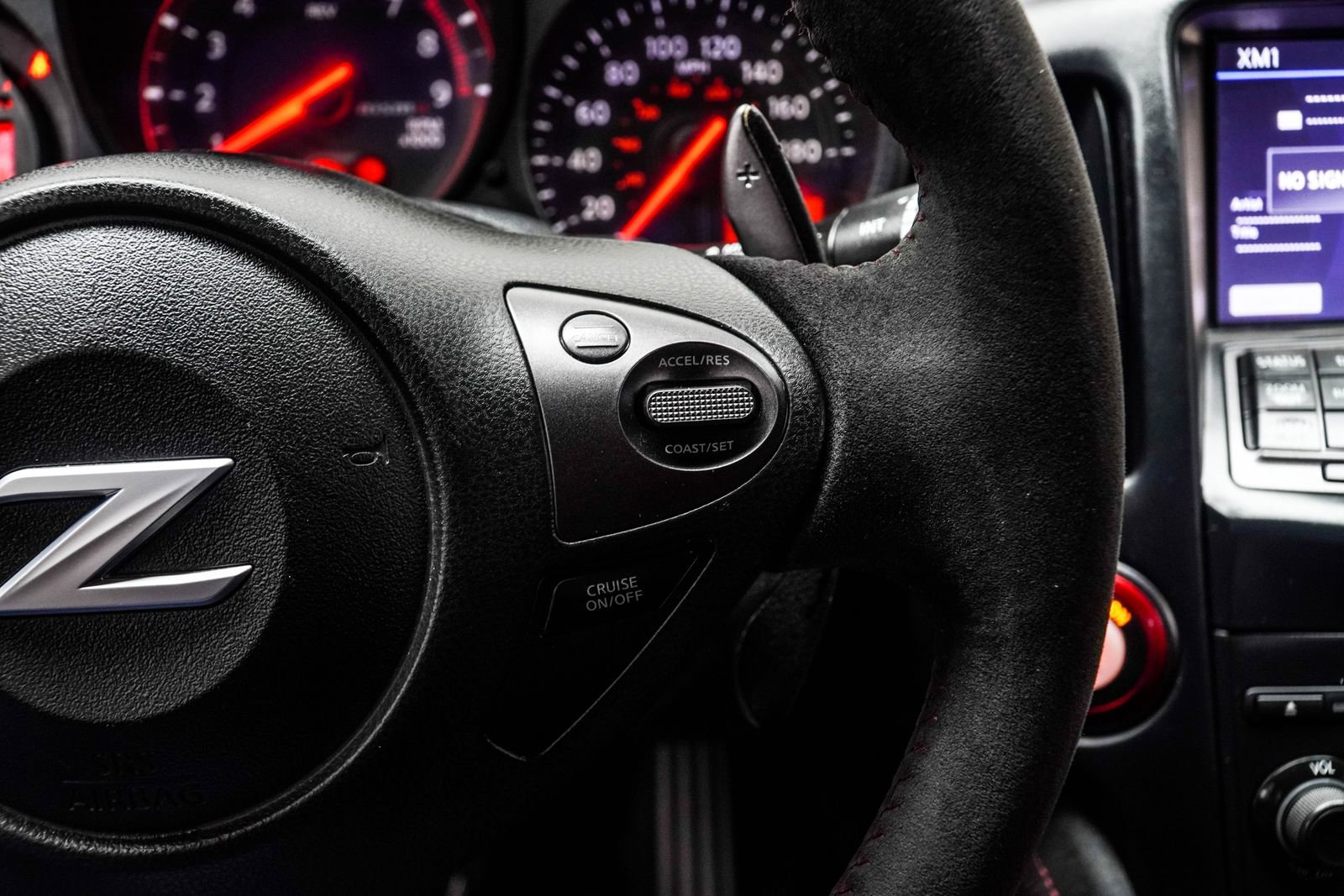 Used 2017 Nissan 370Z NISMO RWD image 24