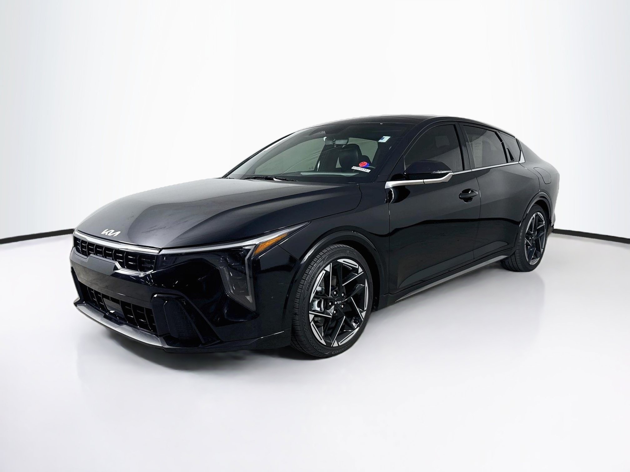 Used 2025 Kia K4 GT-Line w/ GT-Line Premium Package FWD image 4