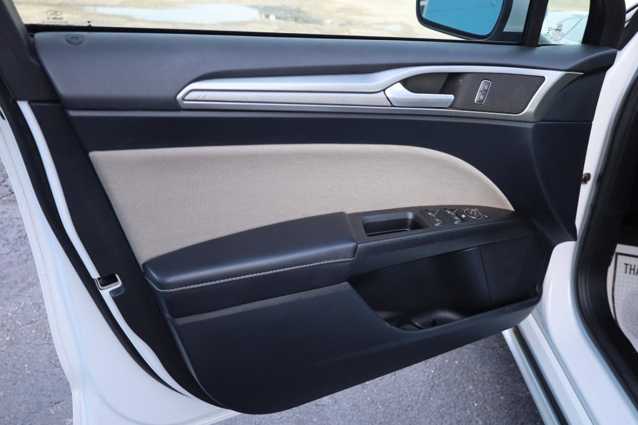 Used 2019 Ford Fusion S image 5