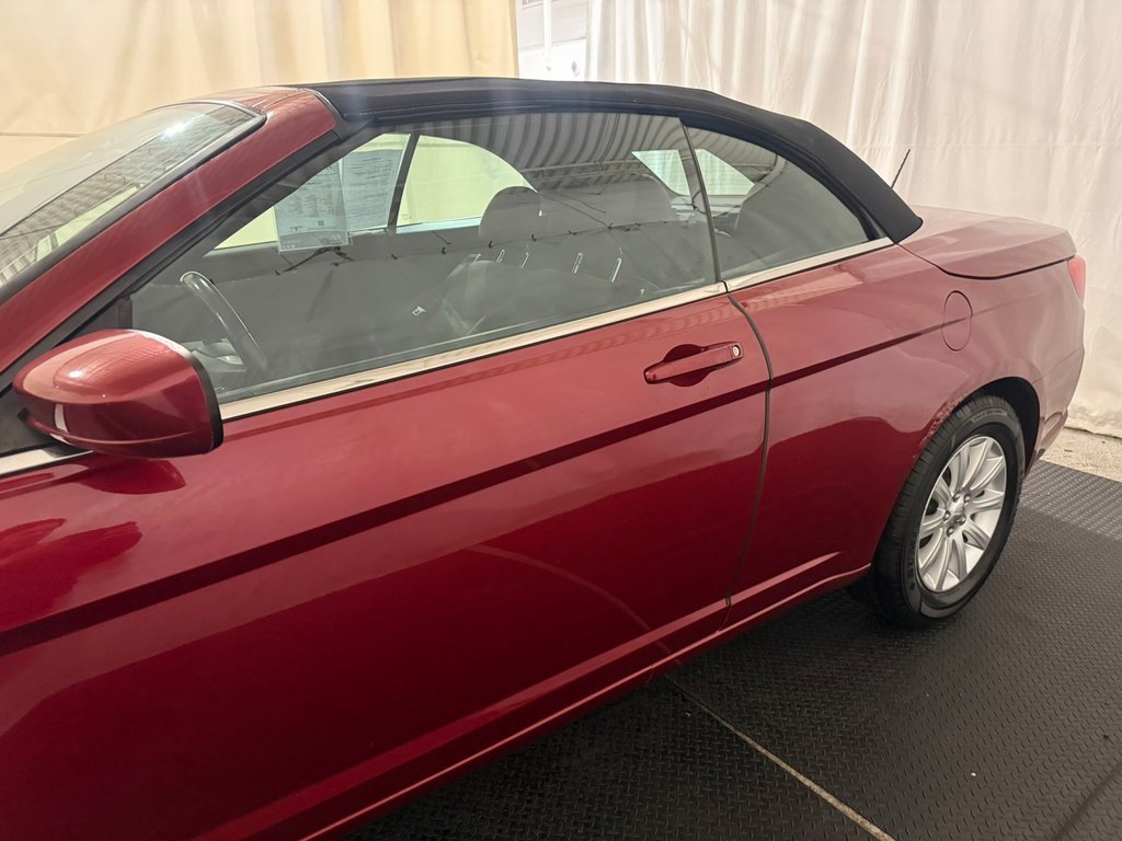 Used 2012 Chrysler 200 Touring w/ Cold Weather Group image 7