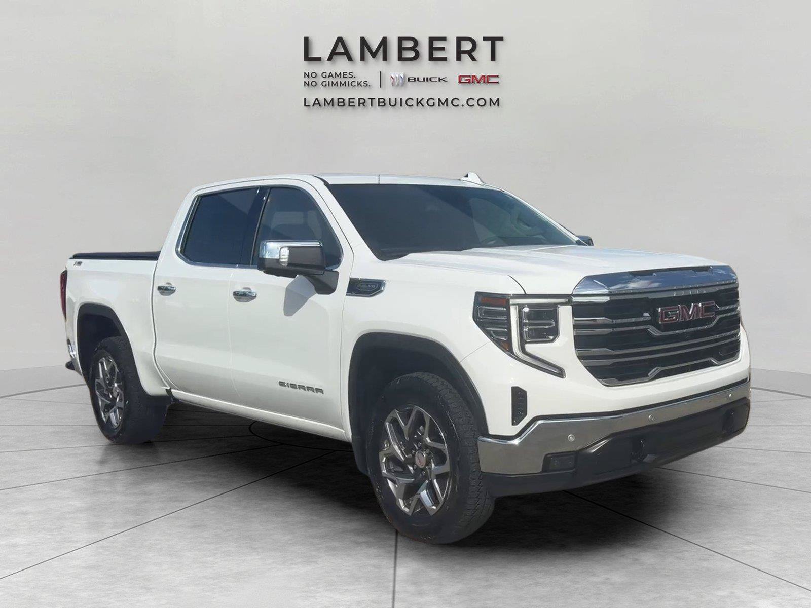 Used 2024 GMC Sierra 1500 SLT w/ SLT Premium Plus Package AWD/4WD image 8