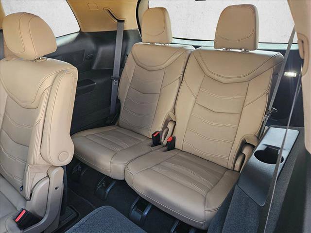 Used 2023 Cadillac XT6 Premium Luxury w/ Platinum Package AWD/4WD image 22