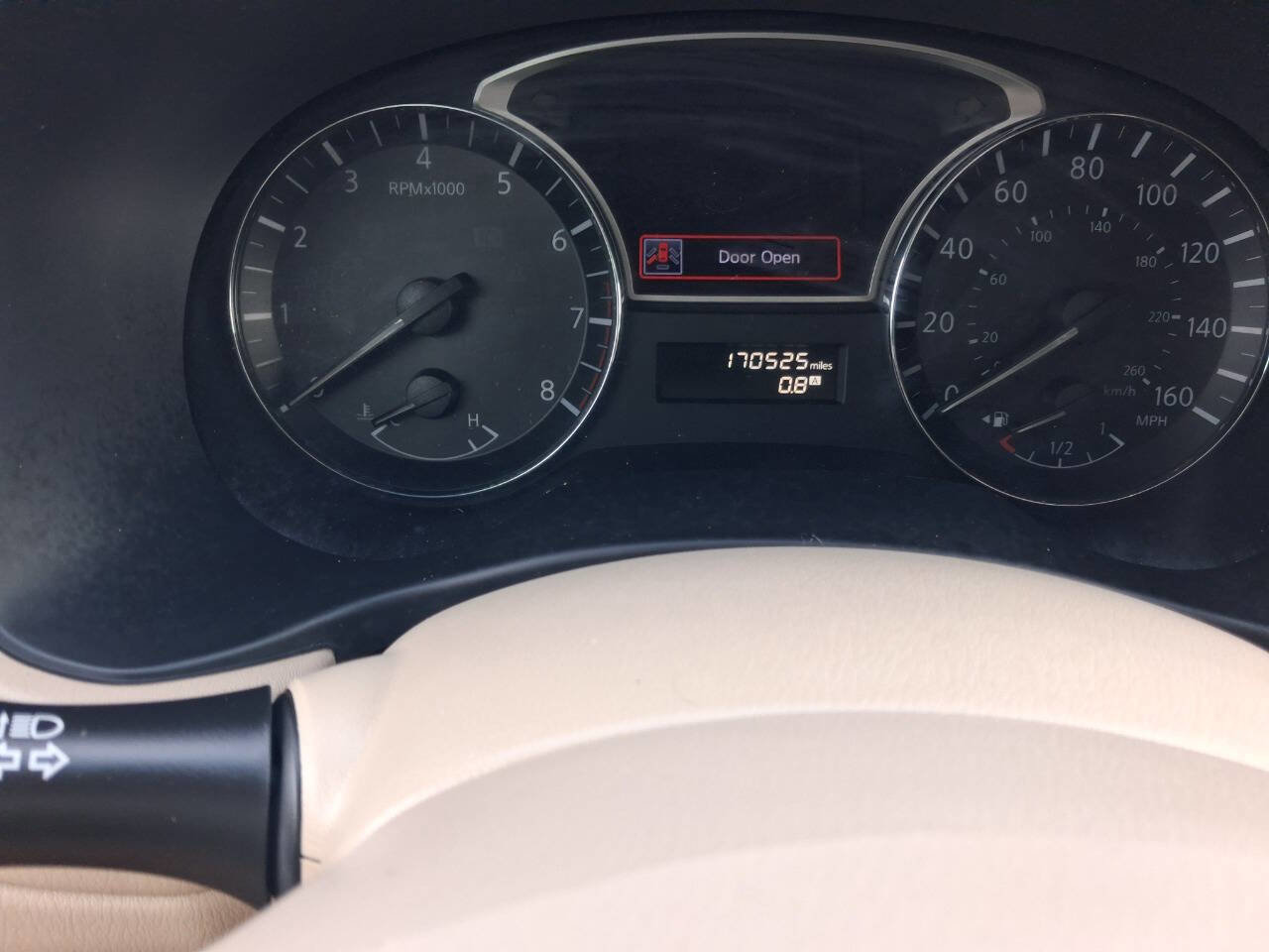 Used 2015 Nissan Pathfinder Platinum FWD image 16