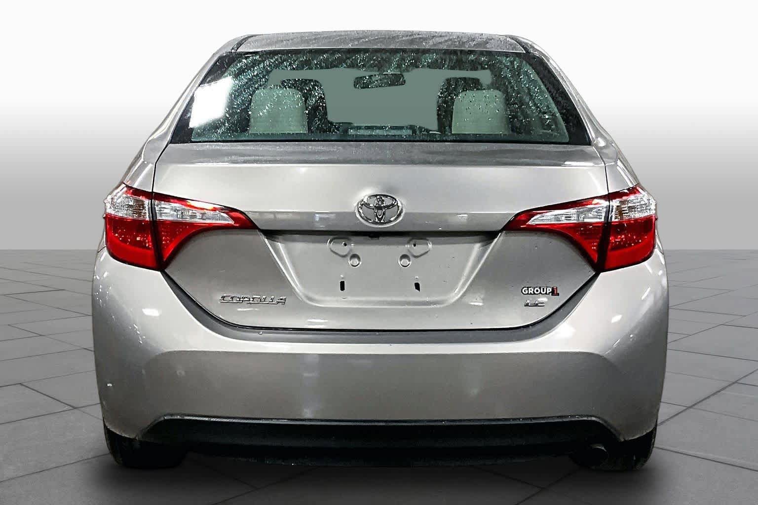 Used 2016 Toyota Corolla LE FWD image 5