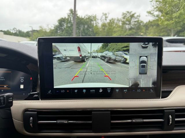 New 2025 Lincoln Corsair FWD w/ Equipment Group 101A image 9