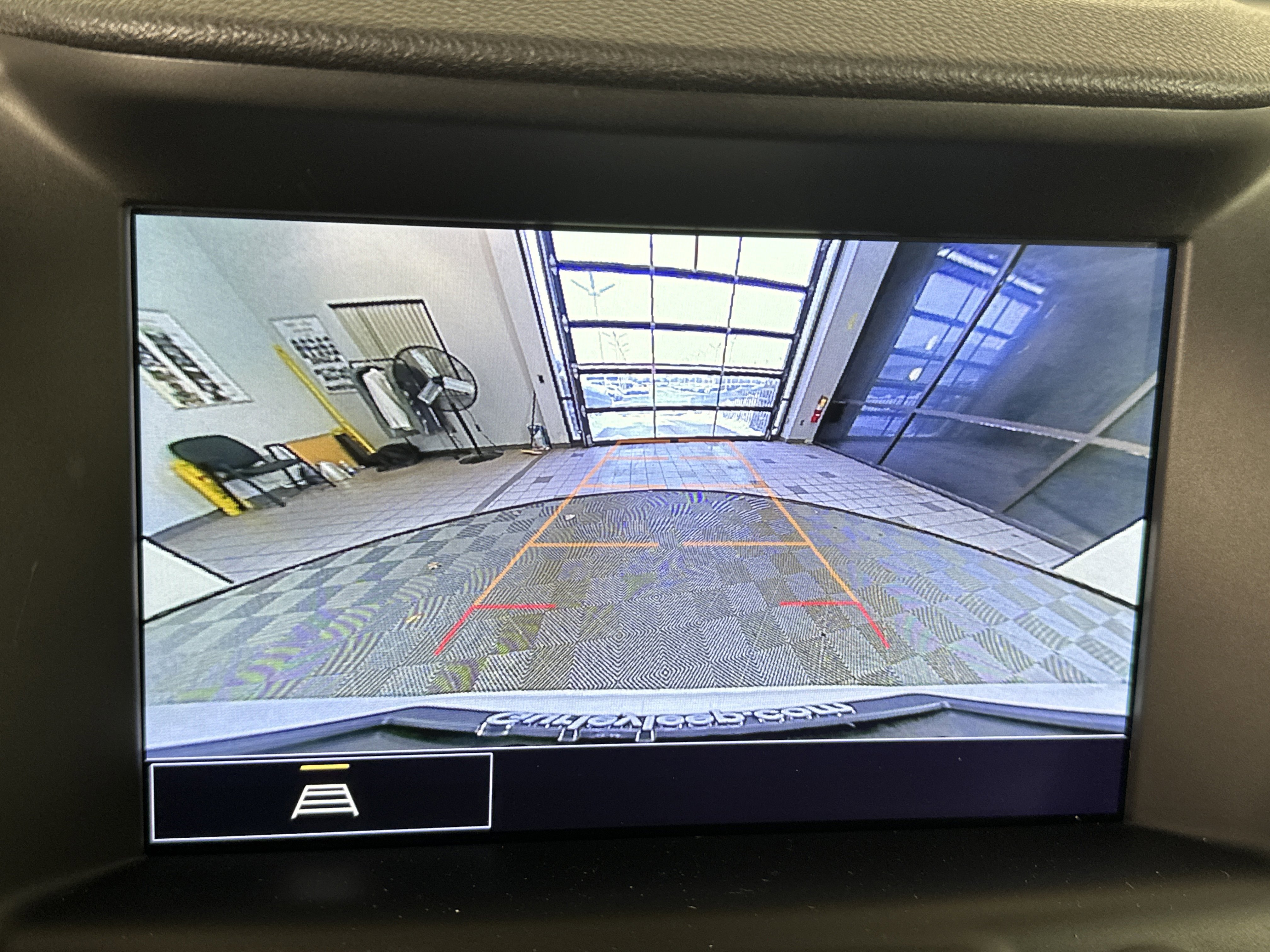 Certified 2024 GMC Terrain SLT image 23