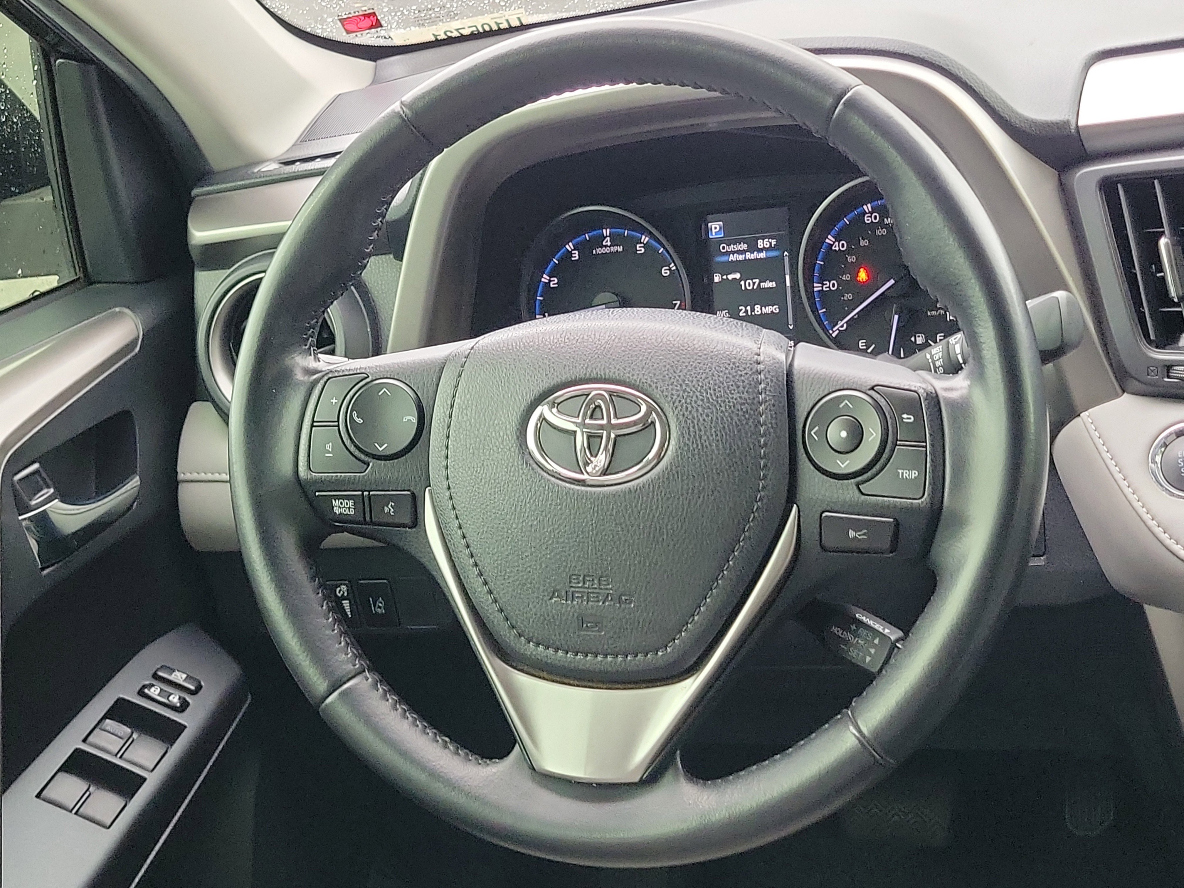 Certified 2018 Toyota RAV4 XLE AWD/4WD image 14