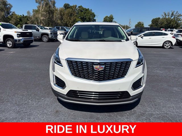 Used 2024 Cadillac XT5 Premium Luxury FWD image 2