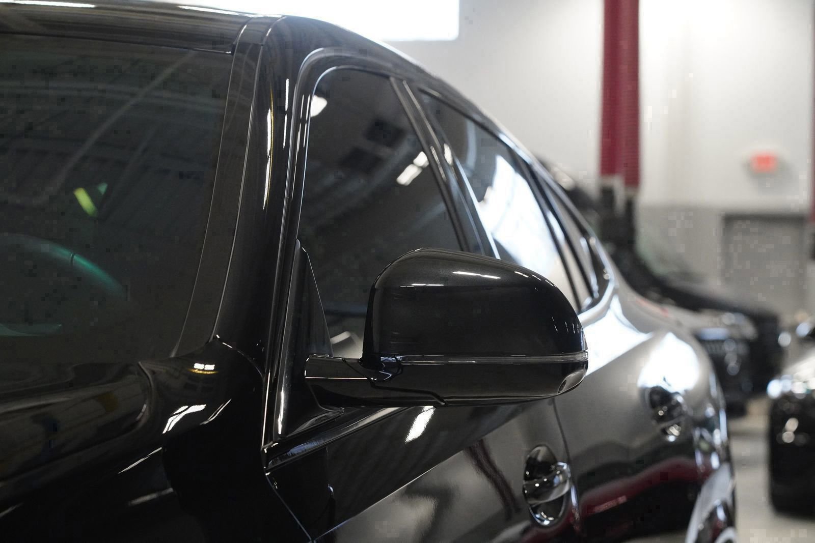 Used 2026 BMW X6 xDrive40i image 7